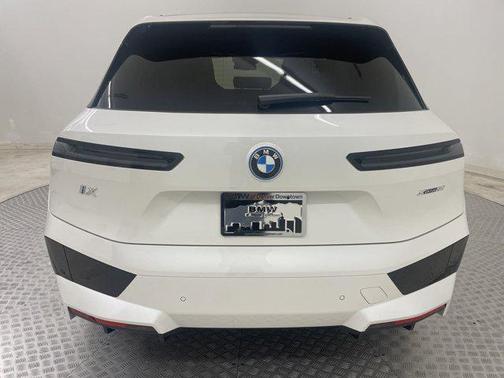 2025 BMW iX xDrive50