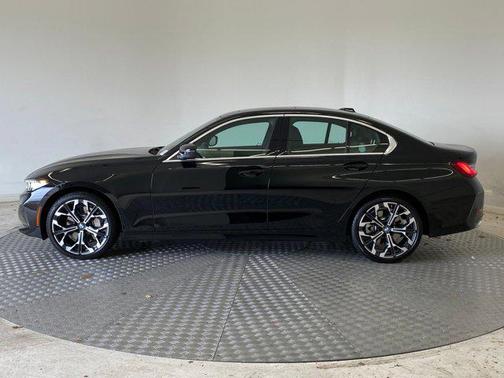 2025 BMW 330 i xDrive