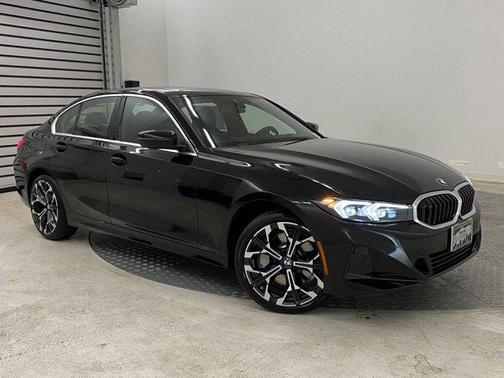 2025 BMW 330 i xDrive