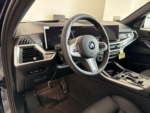 Tanzanite Blue II Metallic 2026 BMW X5 xDrive40i