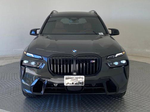 2026 BMW X7 M60i