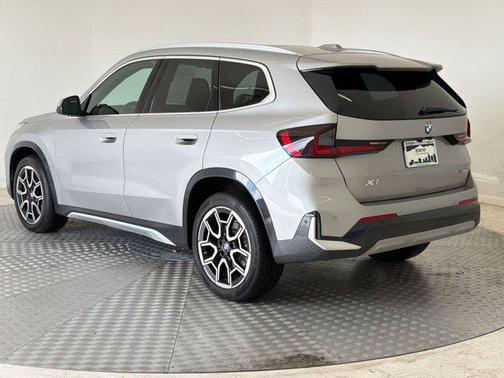 Space Silver Metallic 2025 BMW X1 xDrive28i