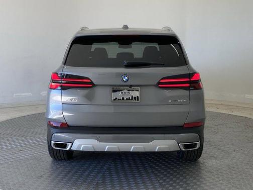 2026 BMW X5 PHEV xDrive50e