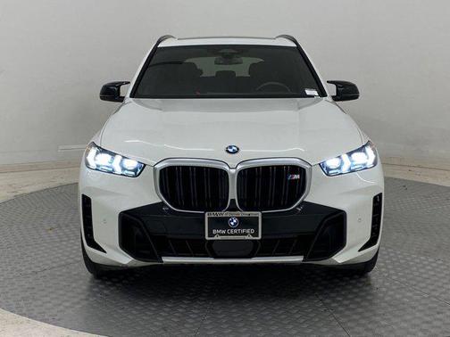 2024 BMW X5 M60i