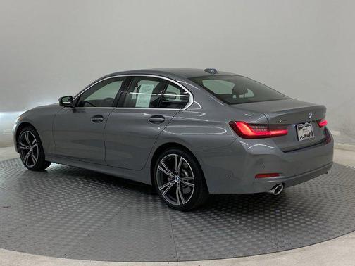 2024 BMW 330 i xDrive