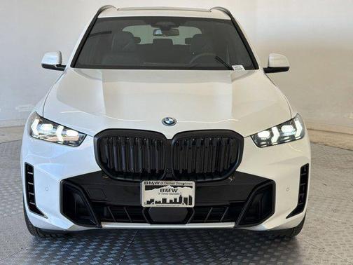 Mineral White Metallic 2026 BMW X5 PHEV xDrive50e