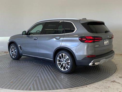 2026 BMW X5 PHEV xDrive50e