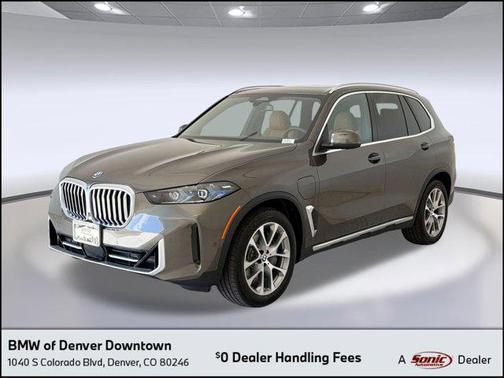 Manhattan Green Metallic 2026 BMW X5 PHEV xDrive50e