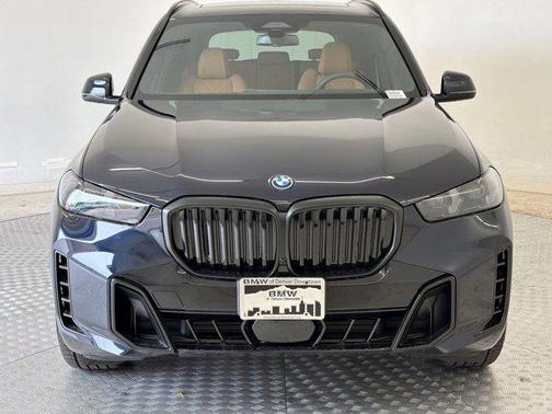 Carbon Black Metallic 2026 BMW X5 PHEV xDrive50e