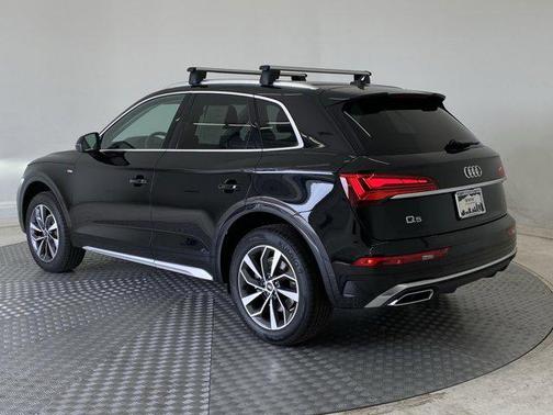 2022 Audi Q5 45 S line Premium