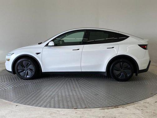 2026 Tesla Model Y Premium All-Wheel Drive
