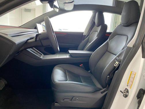 2026 Tesla Model Y Premium All-Wheel Drive