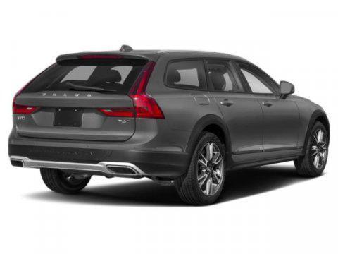 2018 Volvo V90 Cross Country T6
