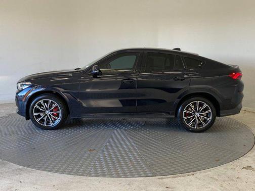 2023 BMW X6 xDrive40i