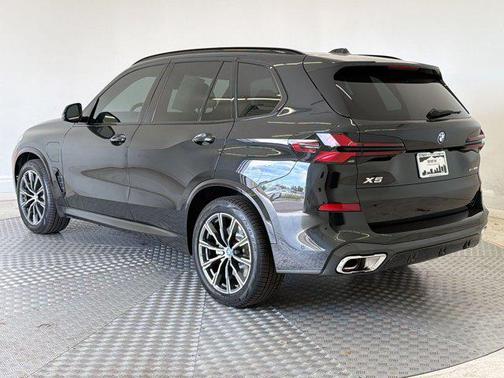 Black Sapphire Metallic 2025 BMW X5 PHEV xDrive50e