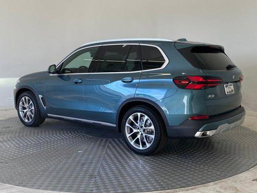 2026 BMW X5 PHEV xDrive50e