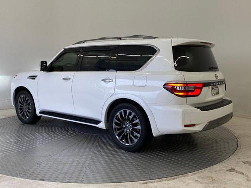 2023 Nissan Armada Platinum 4WD