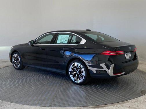 2026 BMW 530 xDrive