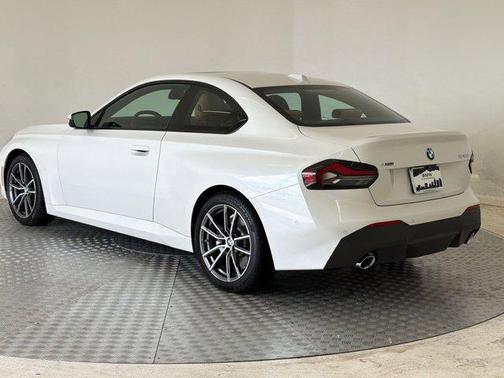 Mineral White Metallic 2025 BMW 230 xDrive