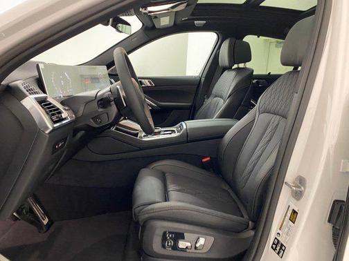 2026 BMW X6 M60i