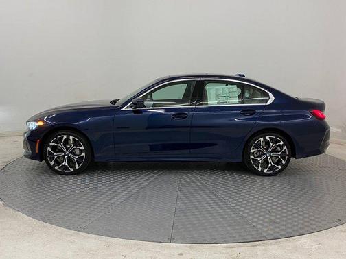 2025 BMW 330 i xDrive