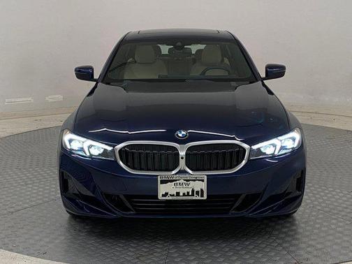 2025 BMW 330 i xDrive