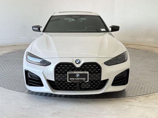 Mineral White Metallic 2024 BMW M440 i xDrive