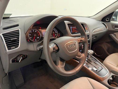 2013 Audi Q5 2.0T Premium Plus