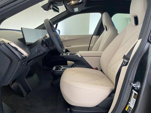 2026 BMW iX xDrive60