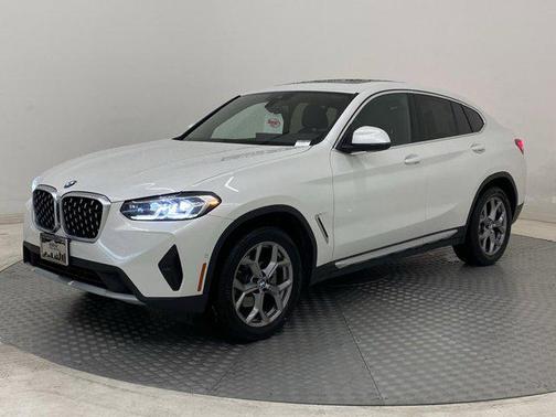 2024 BMW X4 xDrive30i