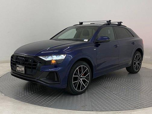 2022 Audi Q8 55 Premium Plus