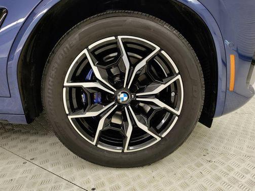 2024 BMW X3 M40i