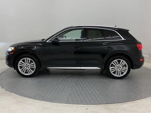 2018 Audi Q5 2.0T Premium Plus
