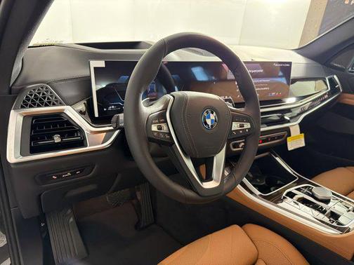 Black Sapphire Metallic 2026 BMW X5 PHEV xDrive50e
