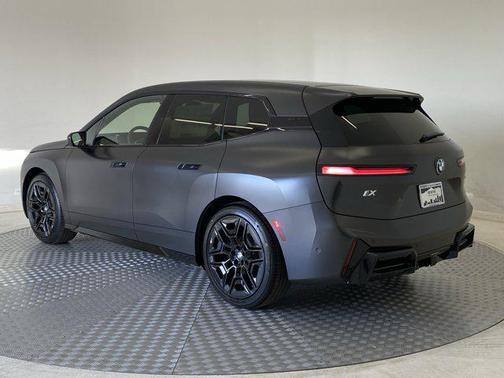 2026 BMW iX xDrive45