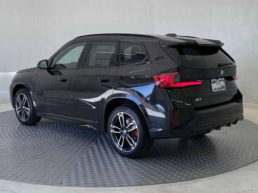 Black Sapphire Metallic 2025 BMW X1 xDrive28i