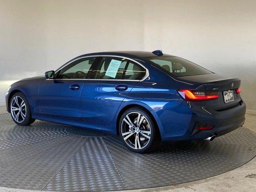 2021 BMW 330 xDrive