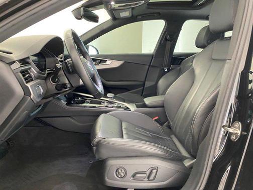 2023 Audi A4 45 S line Premium Plus