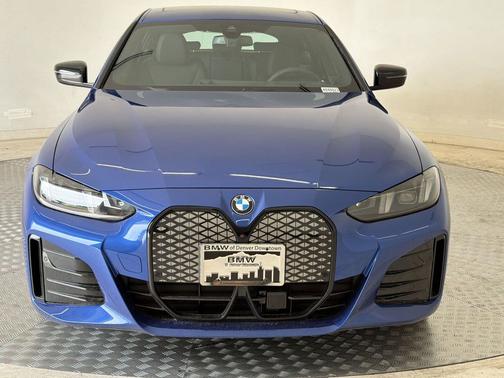 Portimao Blue Metallic 2026 BMW i4 Gran Coupe xDrive40