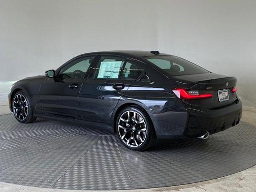 2026 BMW 330 xDrive NA