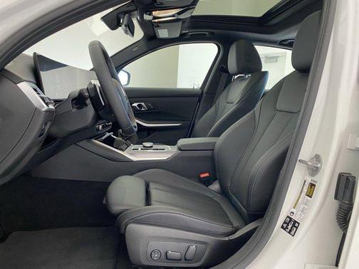 2025 BMW 330 xDrive