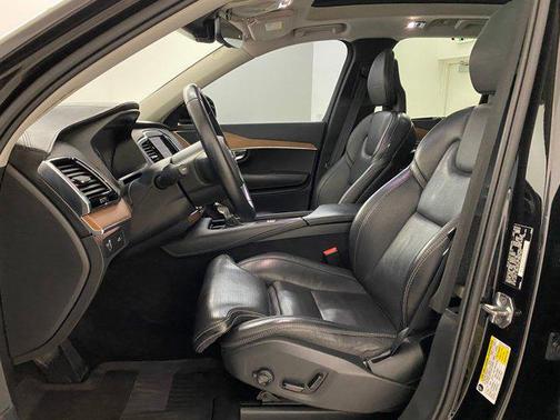 2016 Volvo XC90 T6 Inscription