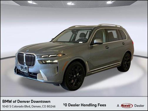 2025 BMW X7 xDrive40i