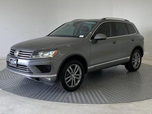 2016 Volkswagen Touareg TDI Lux
