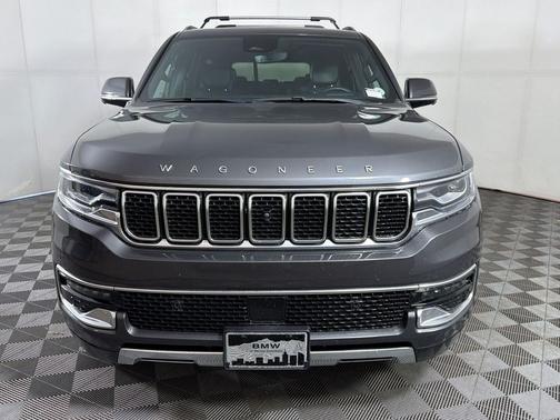 Baltic Gray Metallic Clearcoat 2022 Jeep Wagoneer Series III 4x4