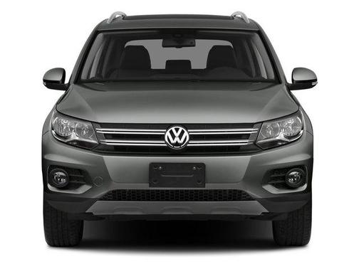 Gray 2016 Volkswagen Tiguan S