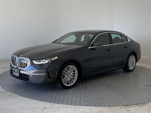 2024 BMW 530 i xDrive