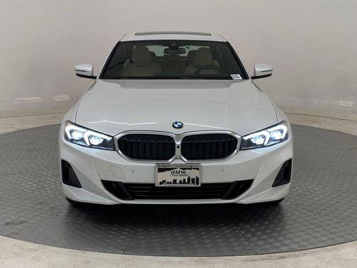 2025 BMW 330 i xDrive