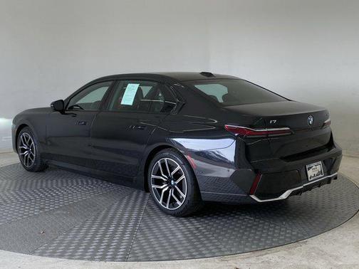 2024 BMW i7 xDrive60