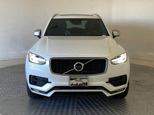 2019 Volvo XC90 T6 R-Design